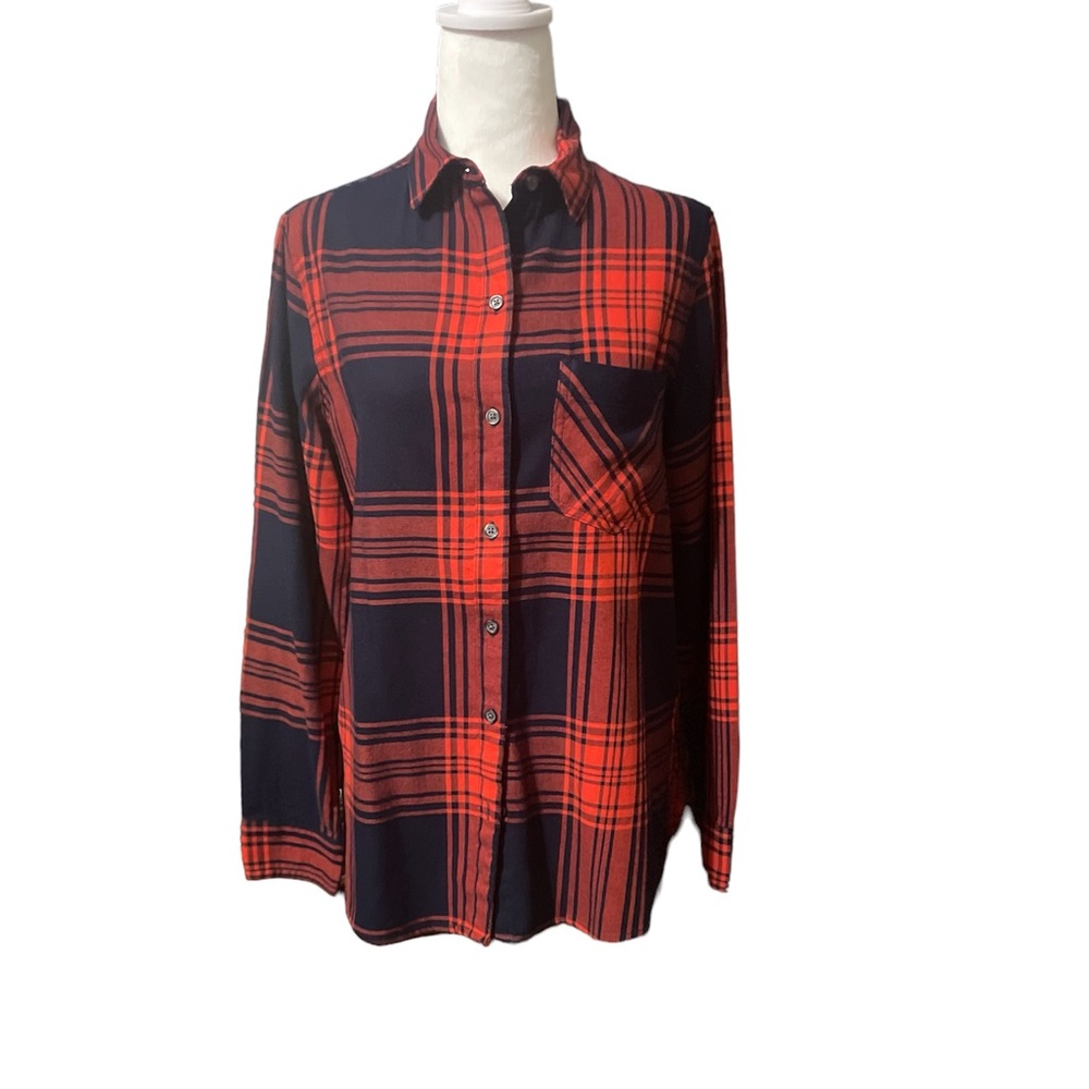 Old Navy blue & red plaid button down blouse.  Size Medium.  NWOT